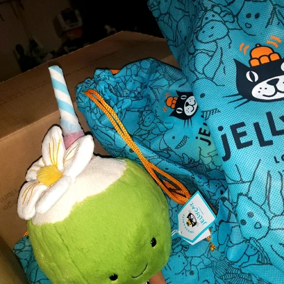 Jellycat ARUBA NWT. - Picture 5 of 11